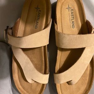 Eastland memory foam sandal